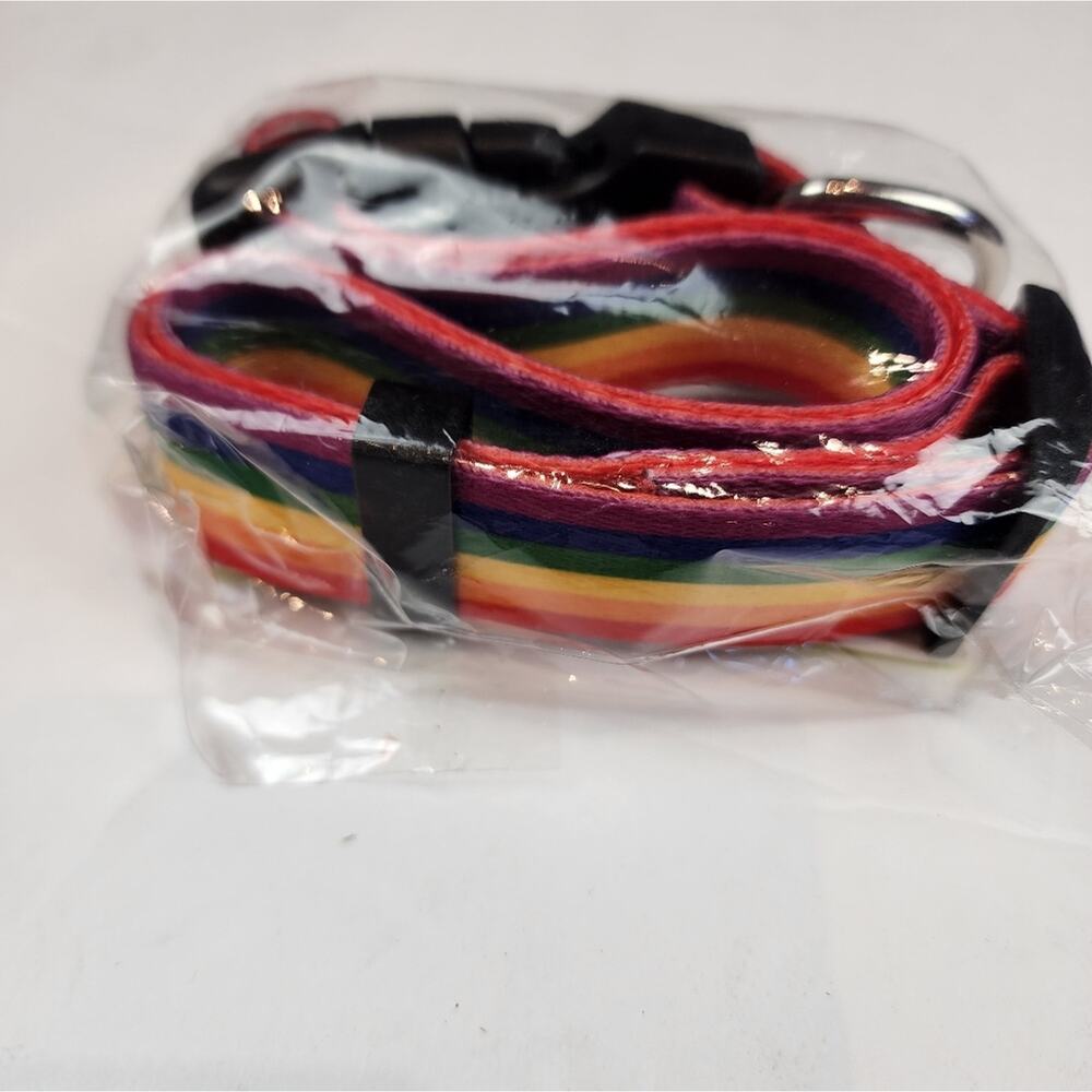 Native Pup New Rainbow Flag Gay Pride Dog‎ Leash Durable LGBTQ 5 Foot Leash New - Picture 2 of 4